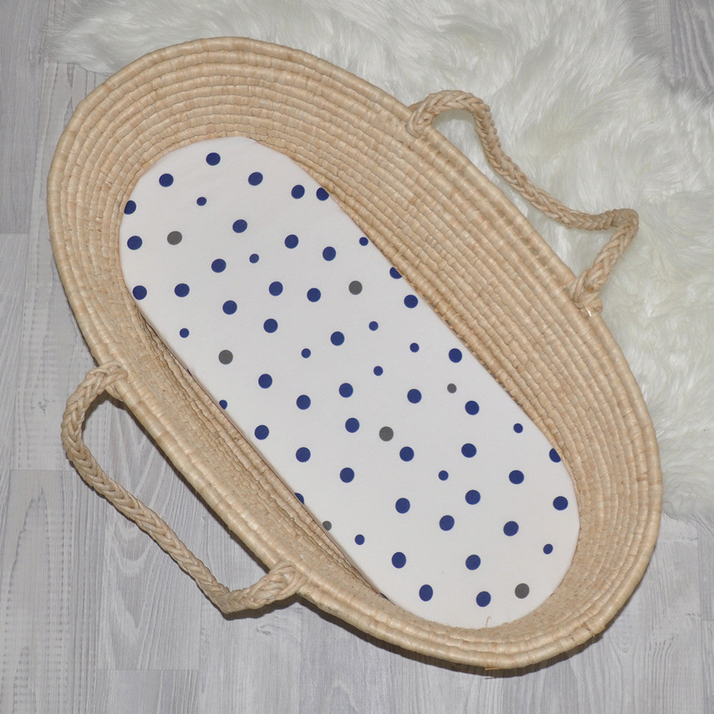 Little Turtle Baby Change Mat Covers add that finishing touch to your baby's nursery.  This size of fitted sheet - 80x50x12cm - is not only perfect for covering your changing pad, but also fits many of the smaller sized bassinets, 100% Jersey Cotton