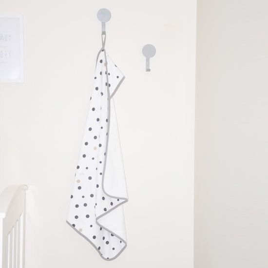 Little Turtle Baby, Hooded Towel, Soft on babies` skin, 100% Cotton Terry towelling and Cotton Jersey Towelling lined hood for extra comfort and absorbency, Traditional square style; size – 80cm x 80cm